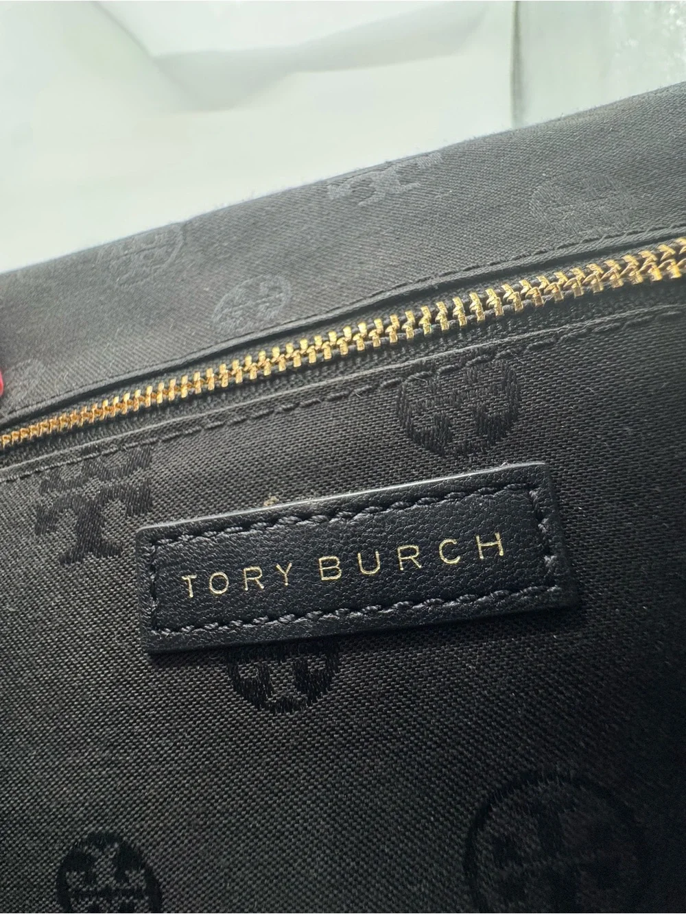 Tory Burch Black Quilted Leather Chevron Crossbody Shoulder Bag Gold Chain